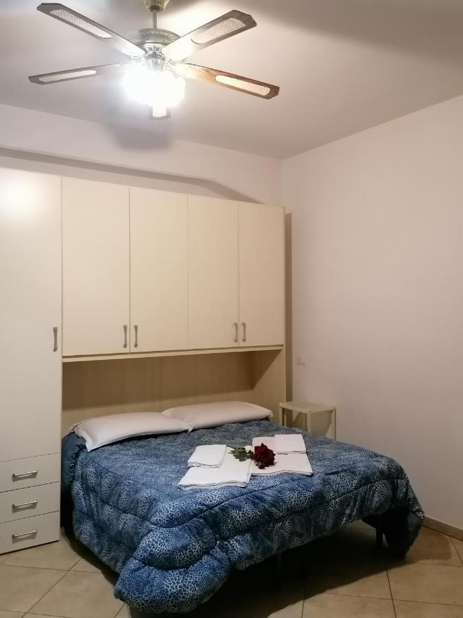 Villa Glori Affitto Camere Monolocali Carpi Exteriér fotografie