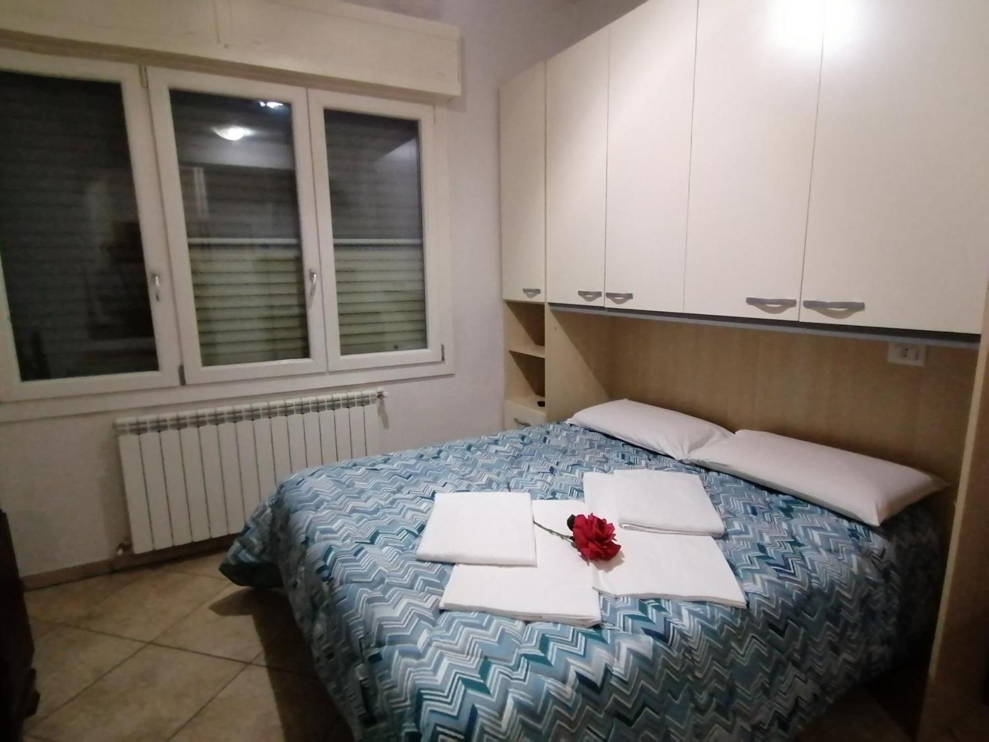 Villa Glori Affitto Camere Monolocali Carpi Exteriér fotografie